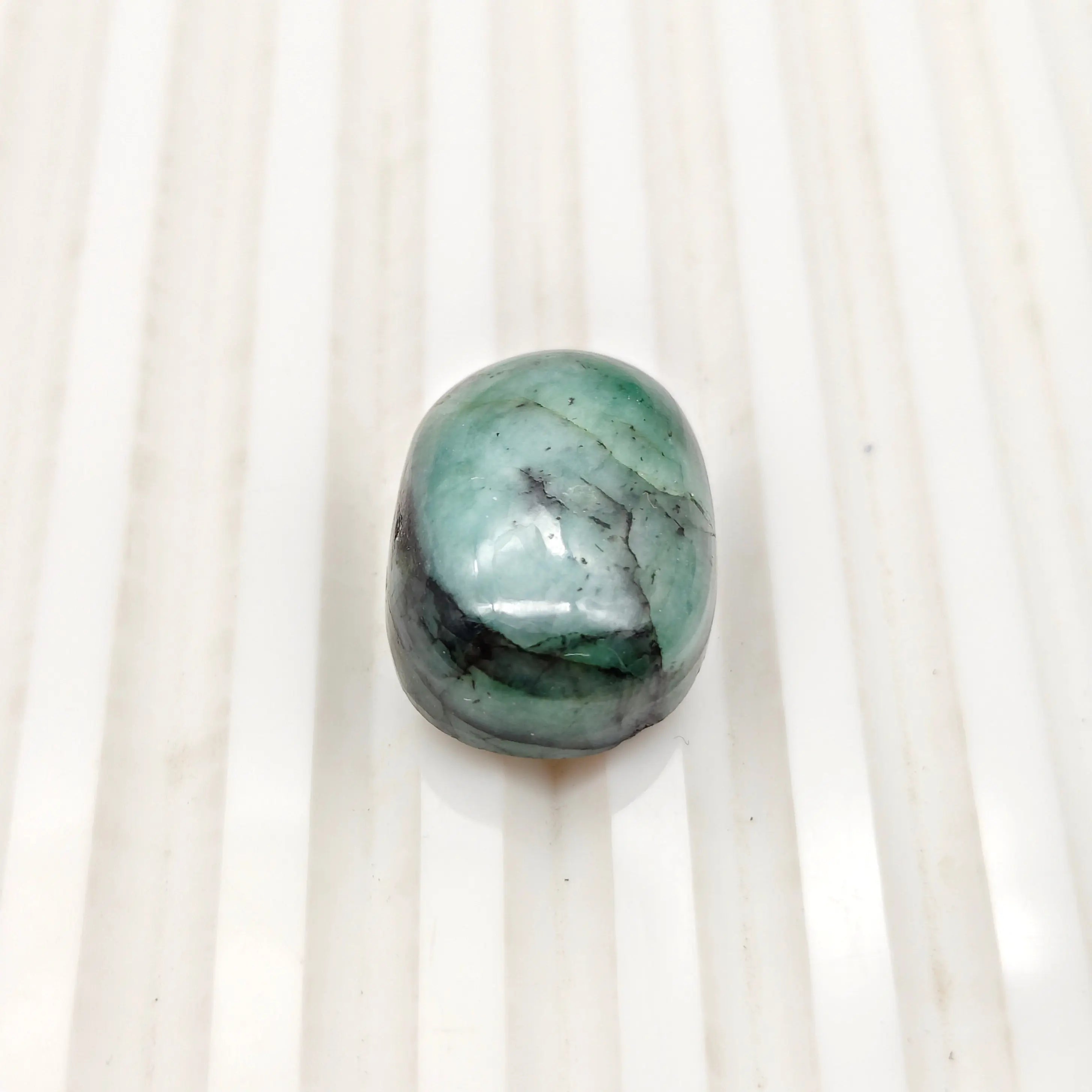 A+ Quality OVAL CABOCHON NATURAL EMERALD, GREEN COLORED, INDIAN GEMSTONE, WEIGHT 23 CTS